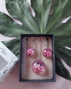 Stud earring & Necklace